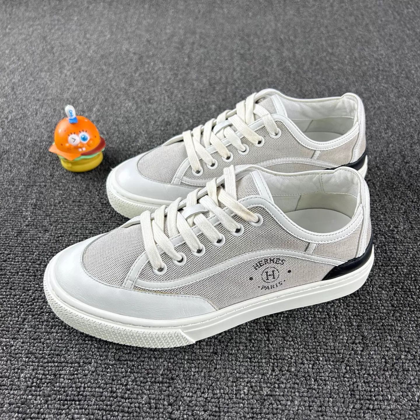Hermes Hermes Gray Minimalist Logo Sneaker 36 Size US 5.5 / IT 35.5 - 1 Thumbnail