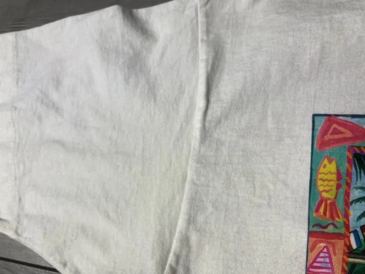 Vintage Vintage T-shirt hawaii print size XLarge Size US XL / EU 56 / 4 - 5 Thumbnail