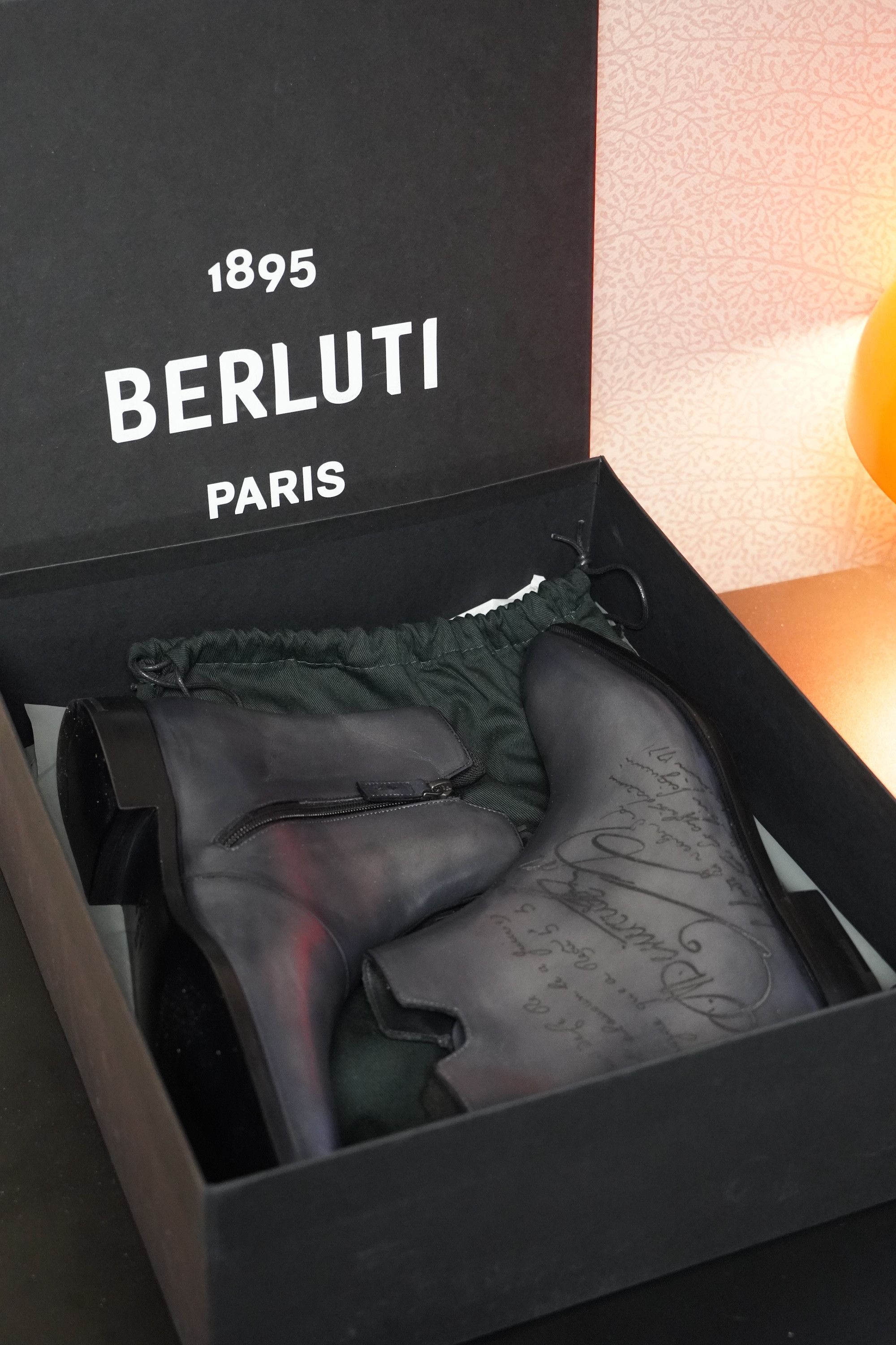 Berluti Berluti Demesure Scritto Leather Chelsea Boots Nero Grigio Size US 8.5 / EU 41-42 - 13 Thumbnail