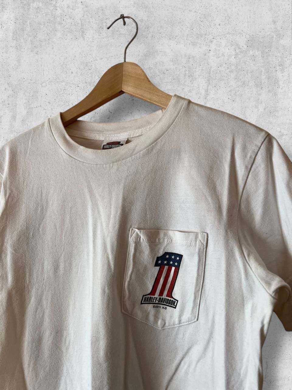 Harley Davidson HARLEY DAVIDSON 2011 vintage tee Abu Dhabi Emirates t shirt Size US M / EU 48-50 / 2 - 2 Thumbnail