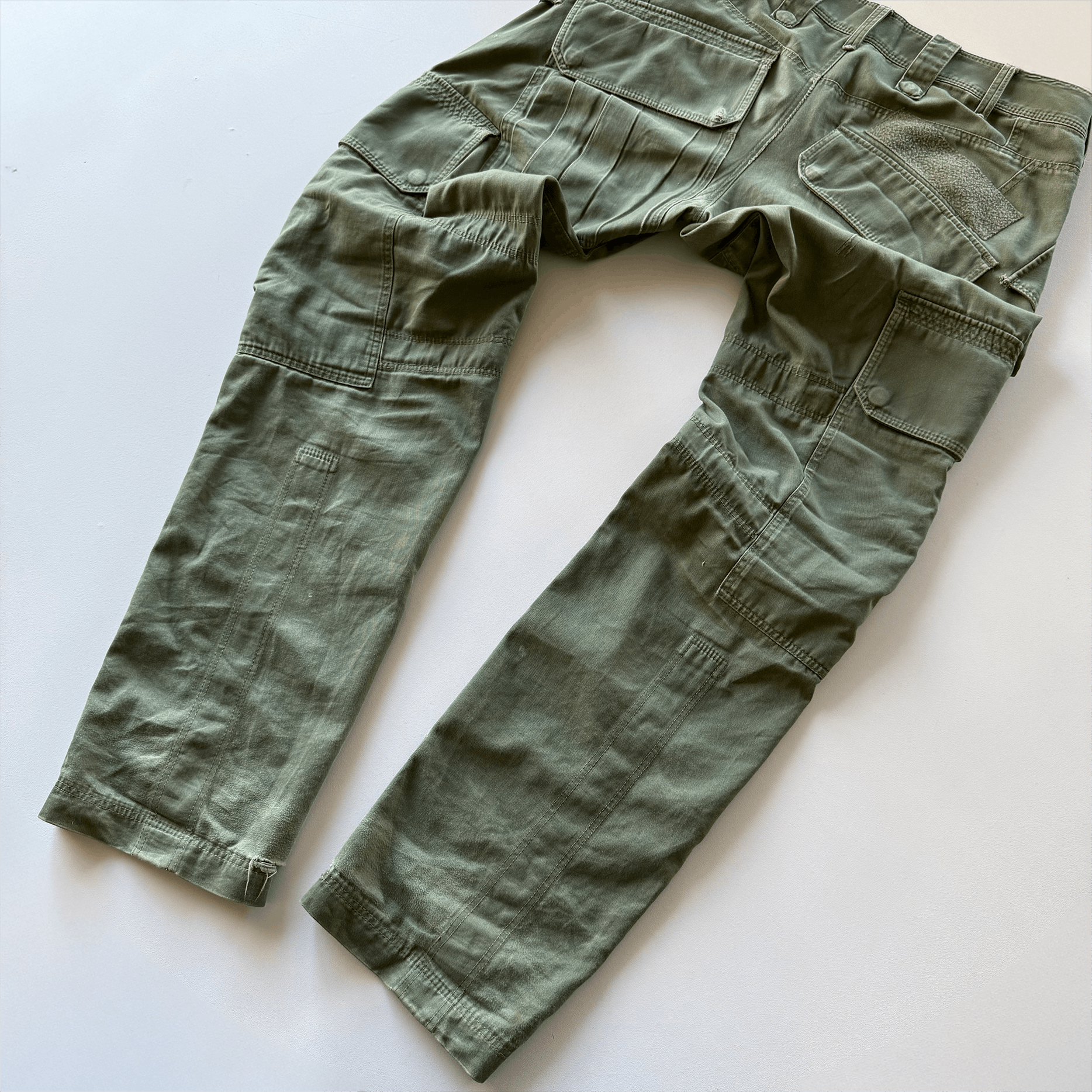 Neil Barrett 2010s BLACKBARRETT by Neil Barrett Tactical Cargo Pants Size US 32 / EU 48 - 6 Thumbnail