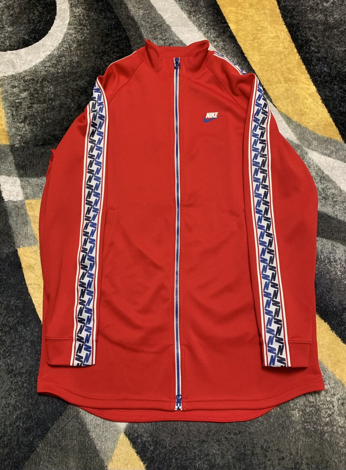 Nike Nike Sweater Zip Up Size ONE SIZE - 1 Thumbnail