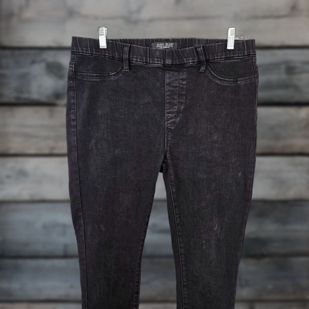Vintage Judy Blue Womens Skinny Fit Jeans Sz 15 Black High Rise Denim Cotton Blend Regular Rise 11" Inseam 26.5" Waist 18" Size 36" / US 14 / IT 50 - 1 Thumbnail