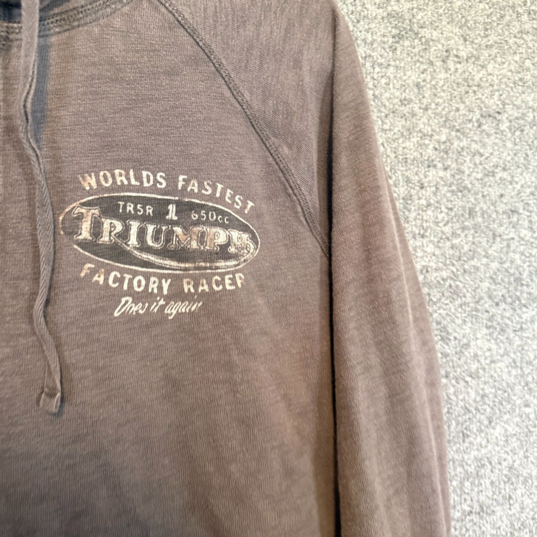 Lucky Brand Lucky Brand x Triumph Hoodie Mens Medium Brown Henley Speed Twin Racing Machines Size US M / EU 48-50 / 2 - 5 Thumbnail