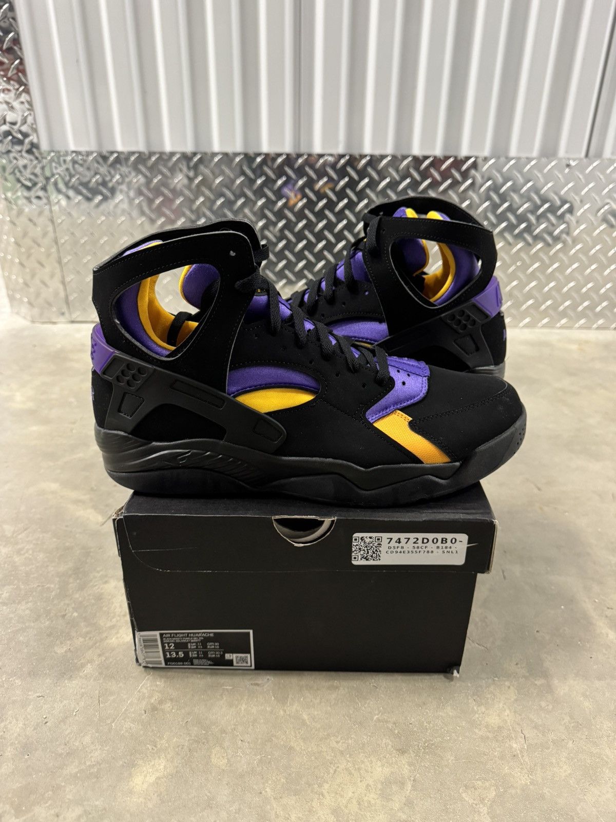 Nike Nike Air Flight Huarache Lakers Away Size 12 Size US 12 / EU 45 - 1 Thumbnail