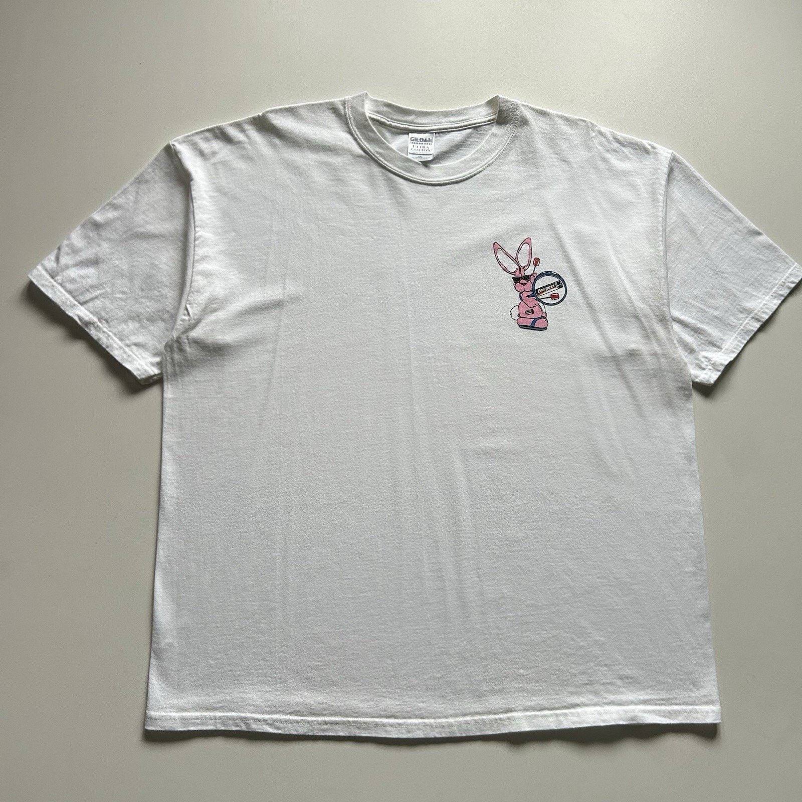 Gildan × Vintage Vintage Energizer Bunny Shirt XXL White Gildan Promo Graphic Size US XXL / EU 58 / 5 - 1 Thumbnail