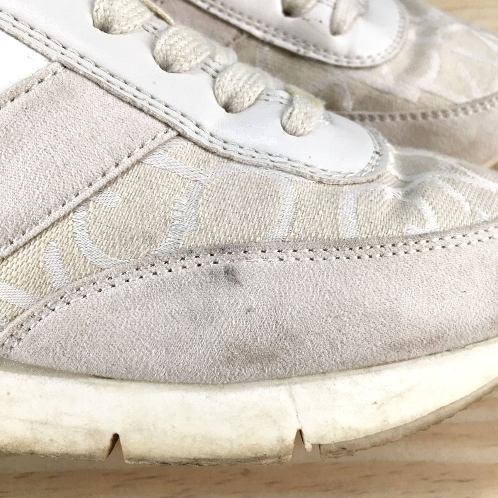 Calvin Klein Calvin Klein Women Shoes 7 Tea Sneakers White Lace Up Low Top Comfort Casual Size M / US 6-8 / IT 42-44 - 4 Thumbnail