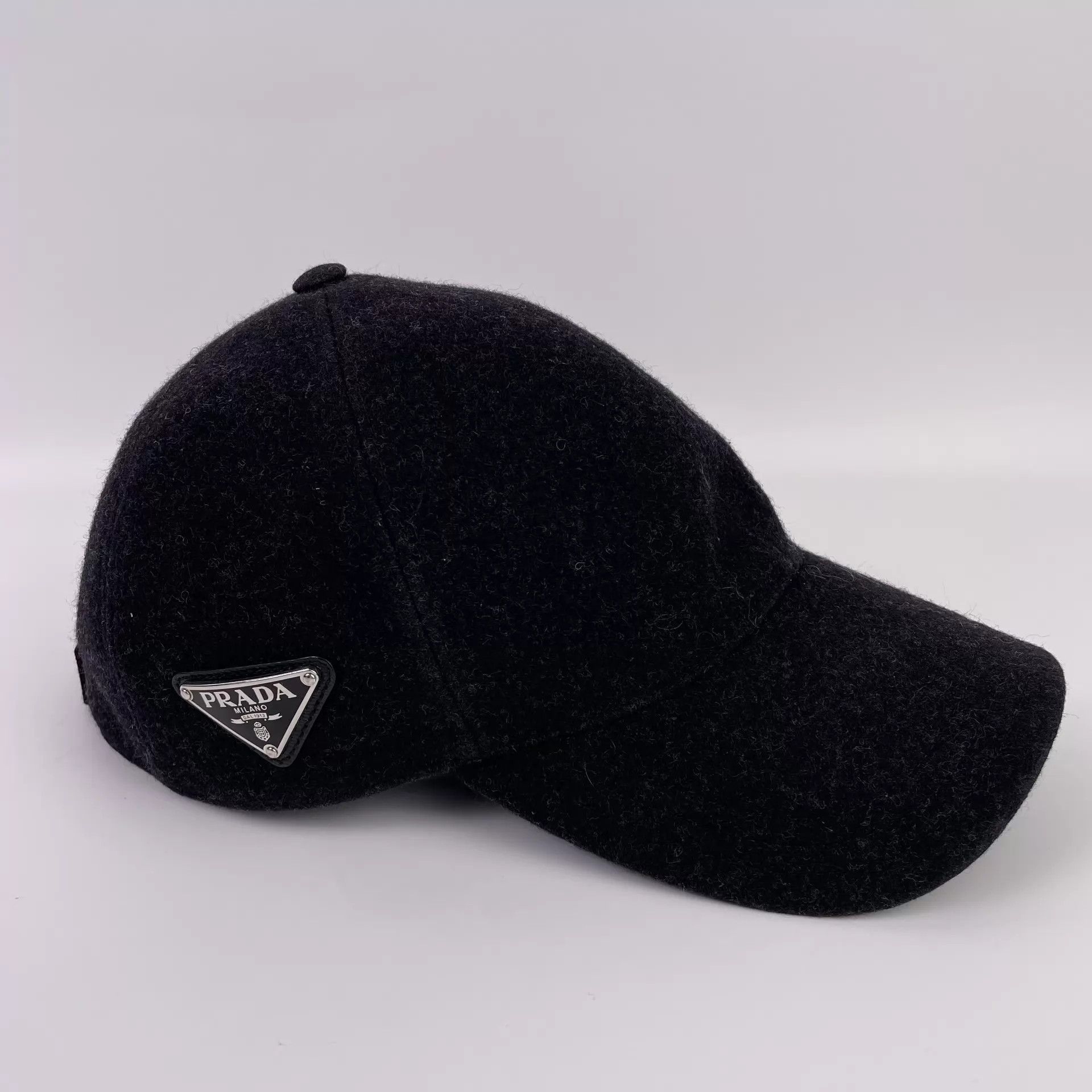 Prada PRADA Black Wool Cap Side 3 Steel Tags M Size ONE SIZE - 1 Thumbnail