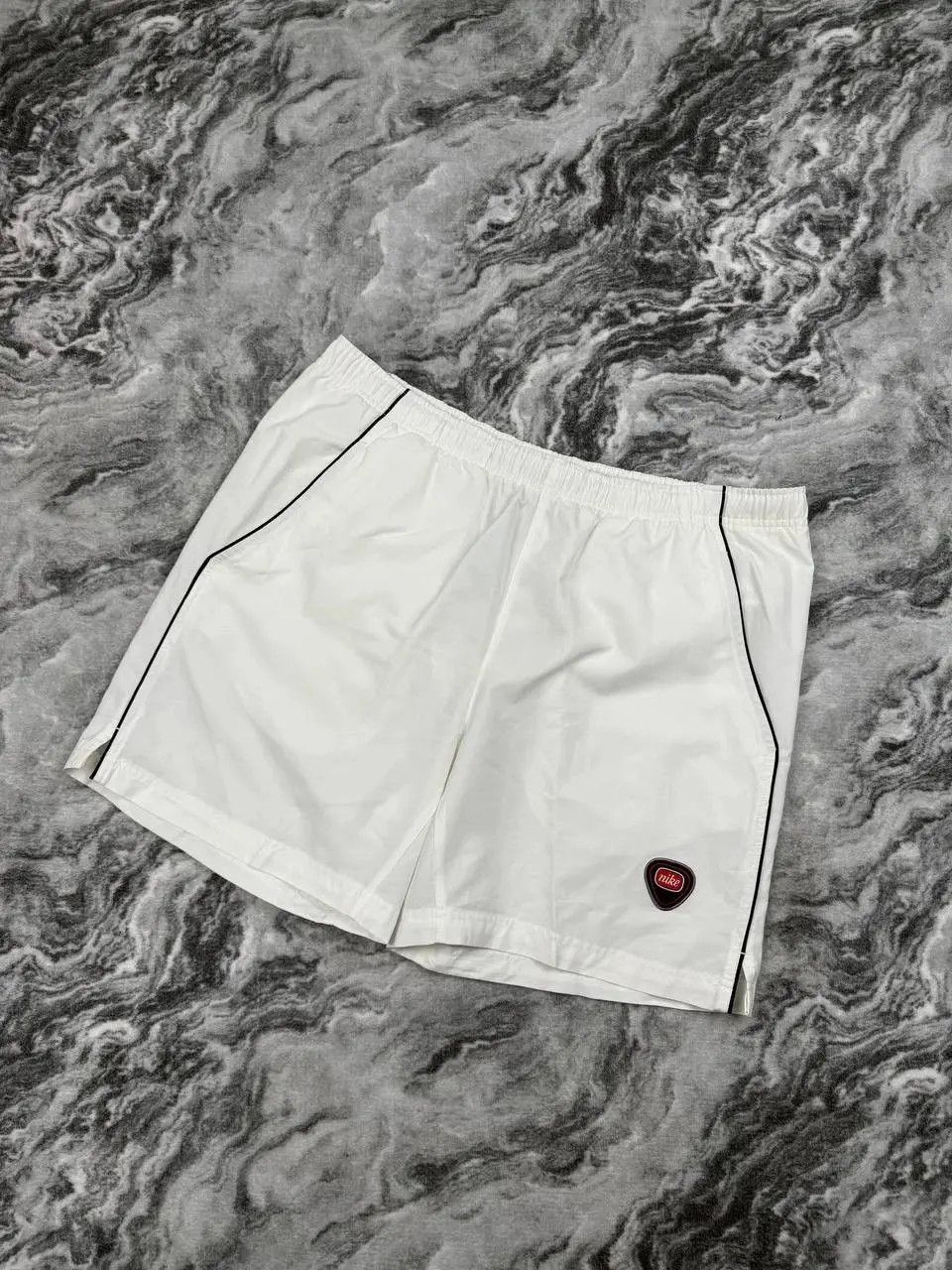 Nike Vintage Nike Shorts 00s Striped Y2K Size US 34 / EU 50 - 1 Thumbnail