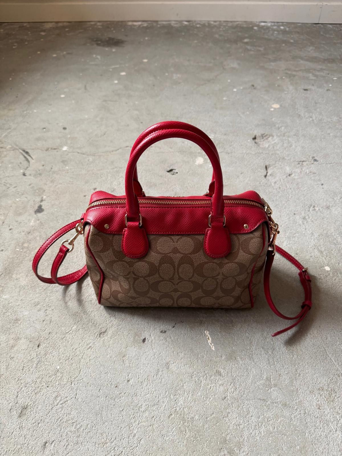 Coach Coach 2Way Bennett Boston Bag Beige/Red Size ONE SIZE - 6 Thumbnail