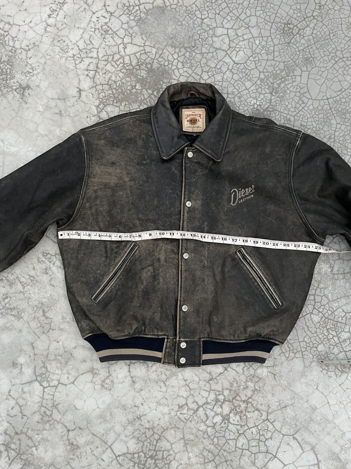 Diesel VTG VARSITY Diesel Colorado 90s leather DISTRESSED jacket Size US M / EU 48-50 / 2 - 8 Thumbnail