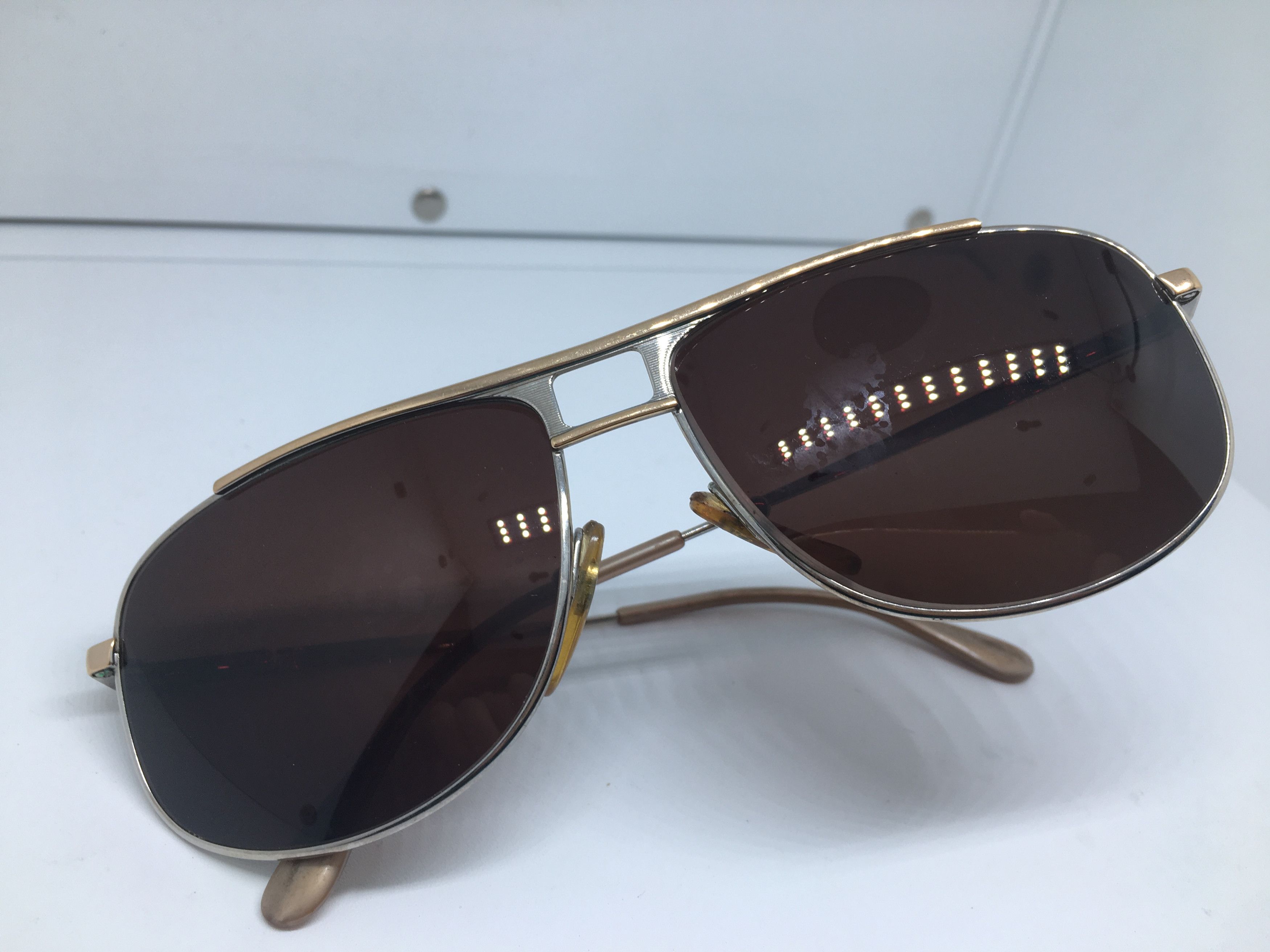 Lacoste Vintage Lacoste Gold Silver Aviator Sunglasses Frame Size ONE SIZE - 8 Thumbnail