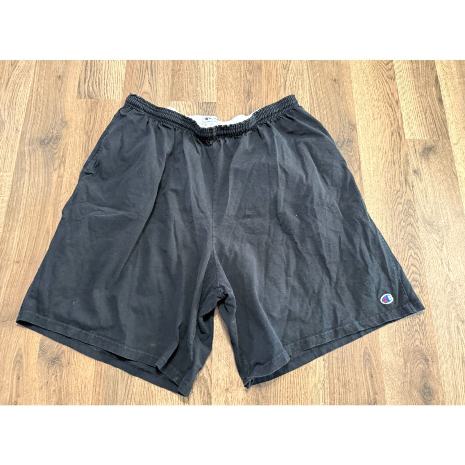 Champion VINTAGE Champion Shorts Mens XXL Black Pull On Sweat Shorts Size US 39 - 2 Thumbnail