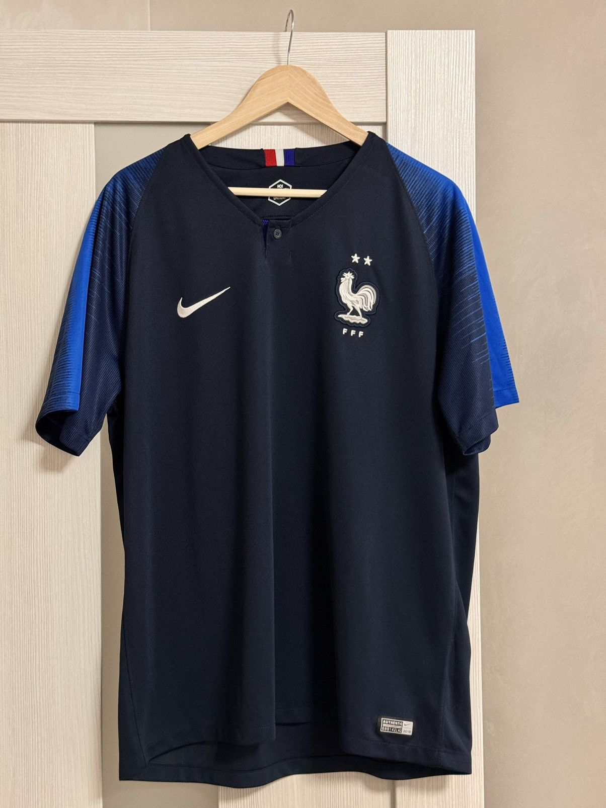 Nike × Vintage Vintage 2017/18 France Nike home kit soccer jersey Size US XL / EU 56 / 4 - 1 Thumbnail