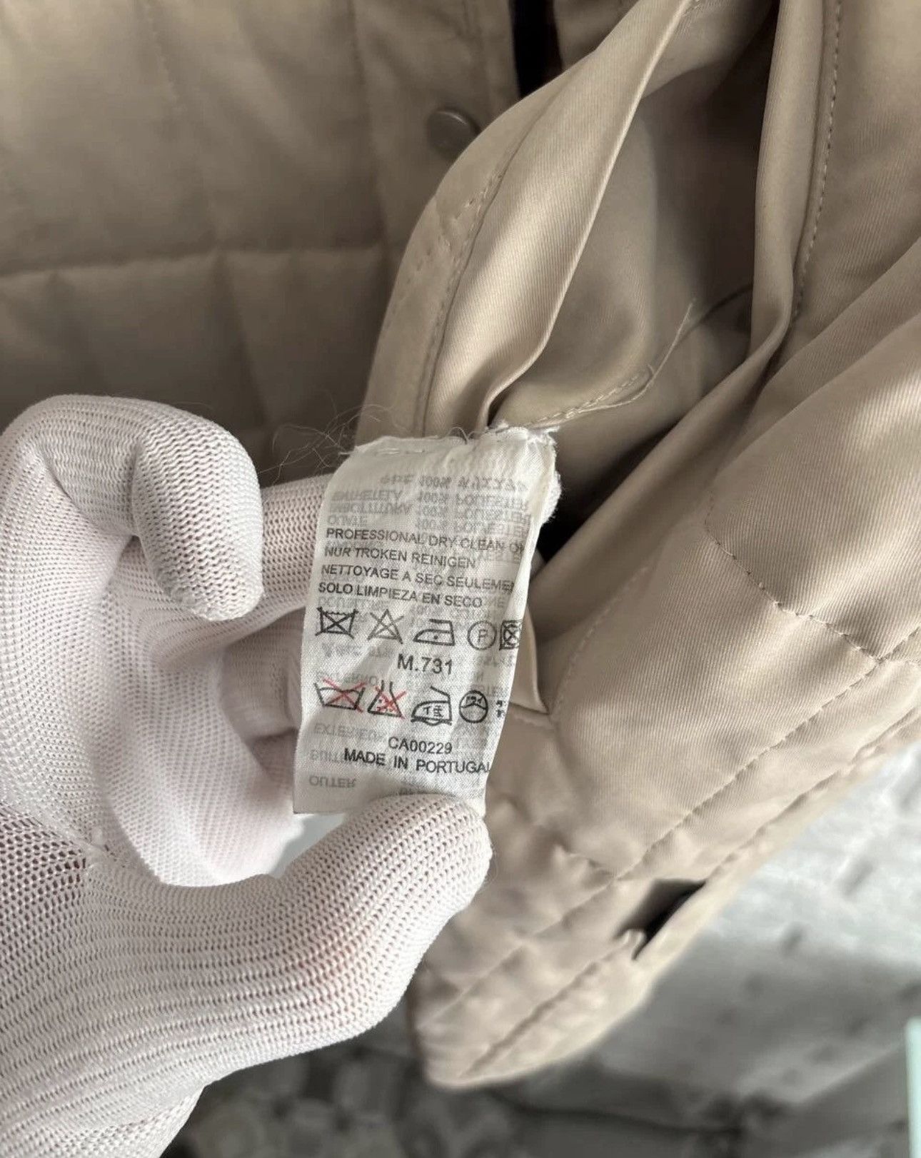 Aquascutum Aquascutum coat vintage beige full cage size Medium Size US M / EU 48-50 / 2 - 10 Thumbnail