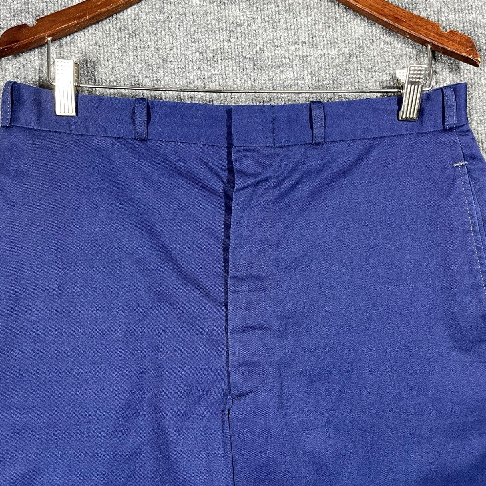 Vintage VINTAGE Coast Guard Shorts Mens Sz 33 USCG Creighton Vietnam Navy Blue Chino 60s 70s USA Mens Size US 33 - 2 Thumbnail