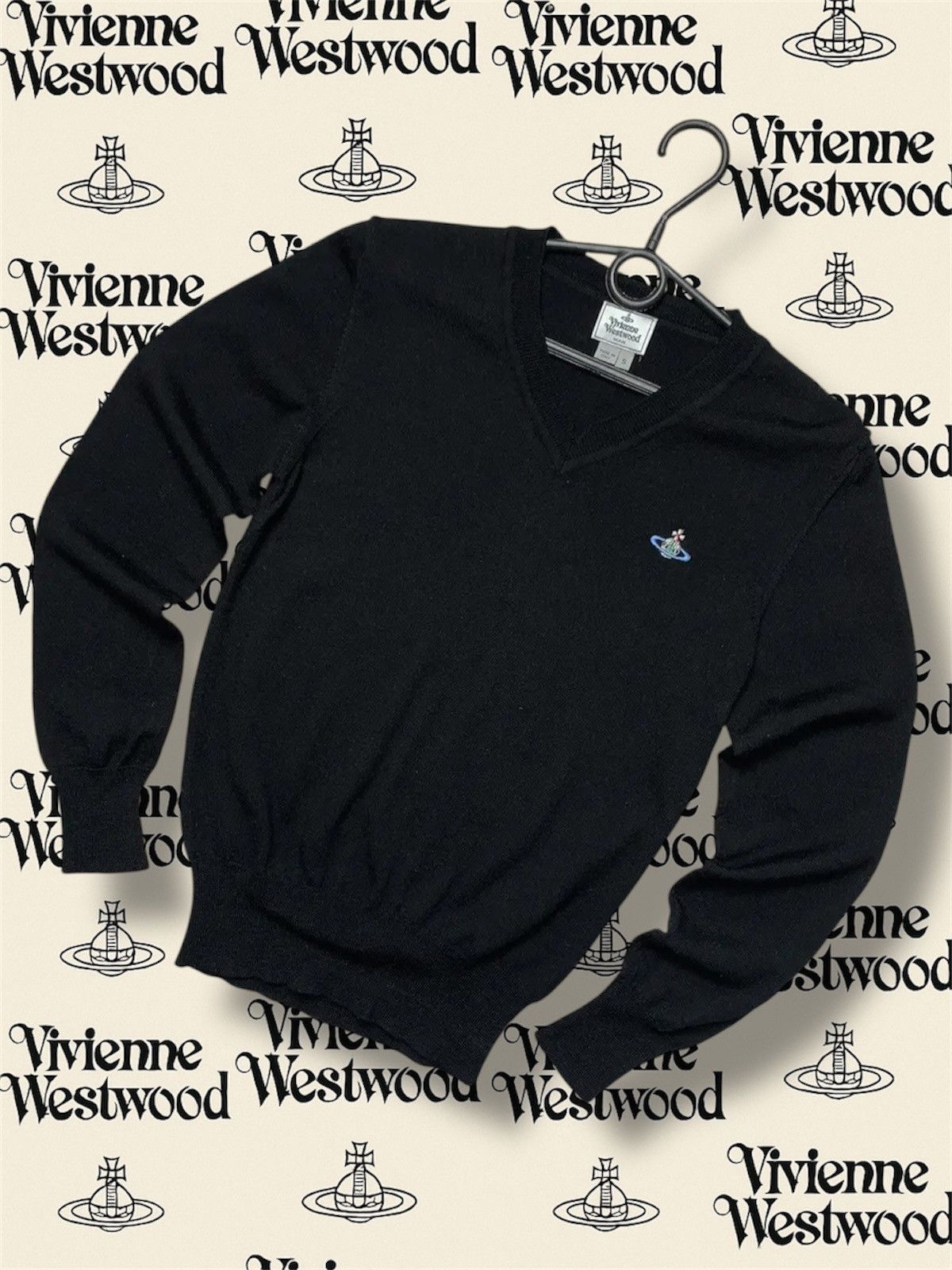 Vintage Vivienne Westwood sweater logo size S