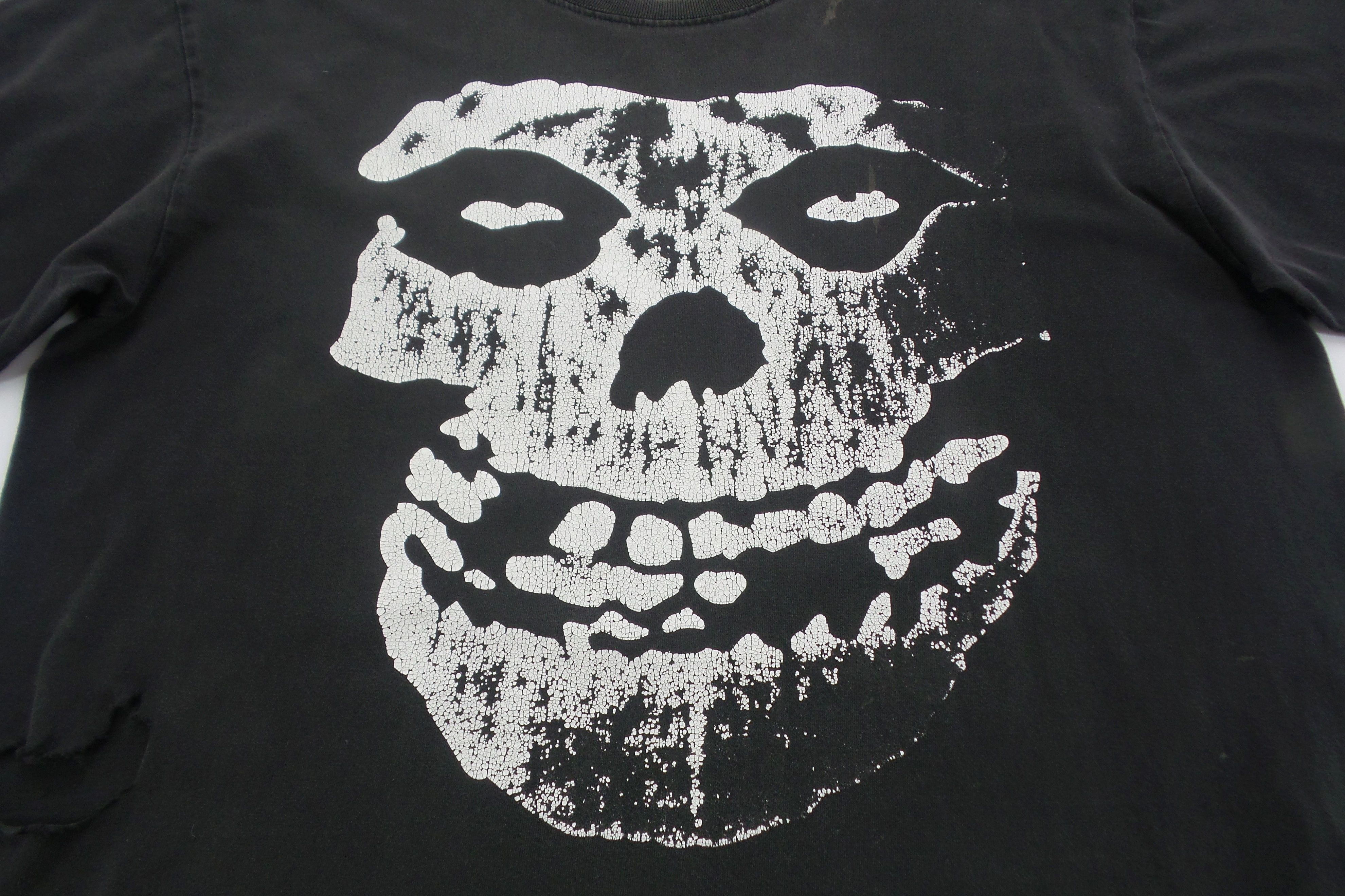 Band Tees × Misfits DISTRESSED Misfits Very Worn T-shirts Size US L / EU 52-54 / 3 - 7 Thumbnail
