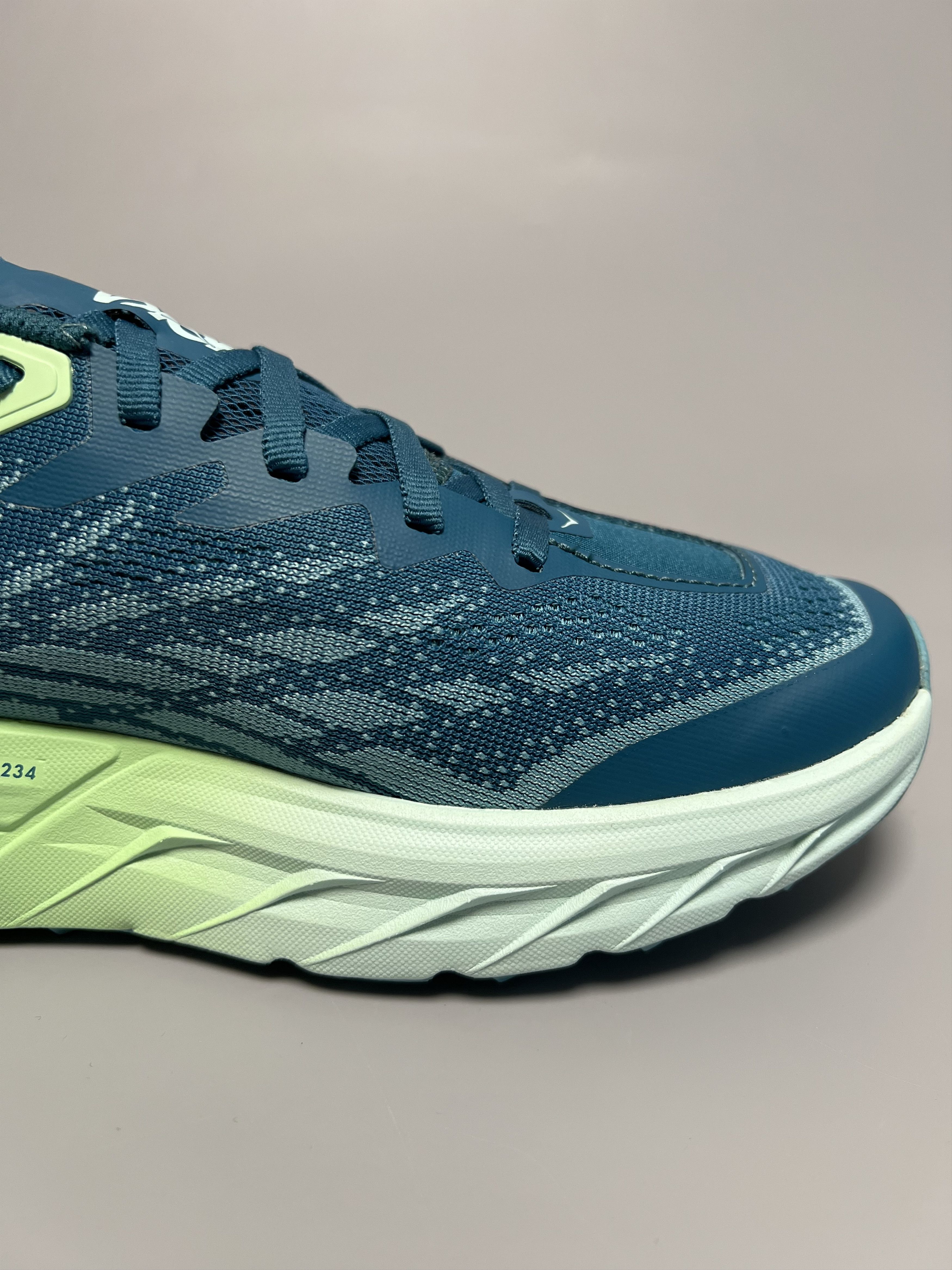 7B Hoka One One Speedgoat 5 Trail Running Shoes 1123158-DLOM