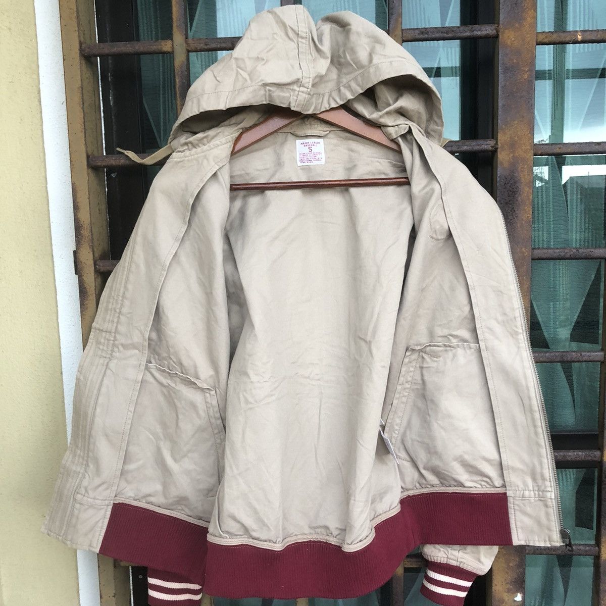 MLB × Uniqlo Boston Red Sox Zipper Hodie Jacket Size US S / EU 44-46 / 1 - 5 Thumbnail