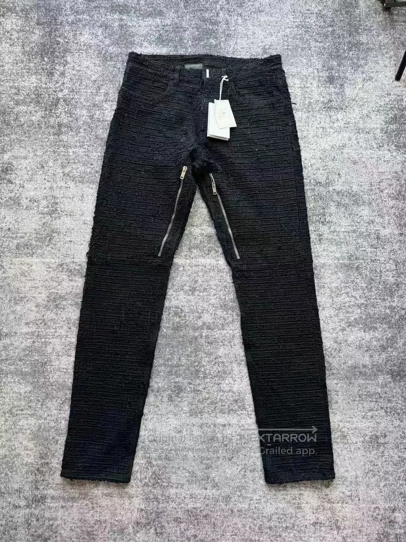 Givenchy Givenchy Black 4G Relief Print Destroyed Denim Pants Size US 33 - 1 Thumbnail