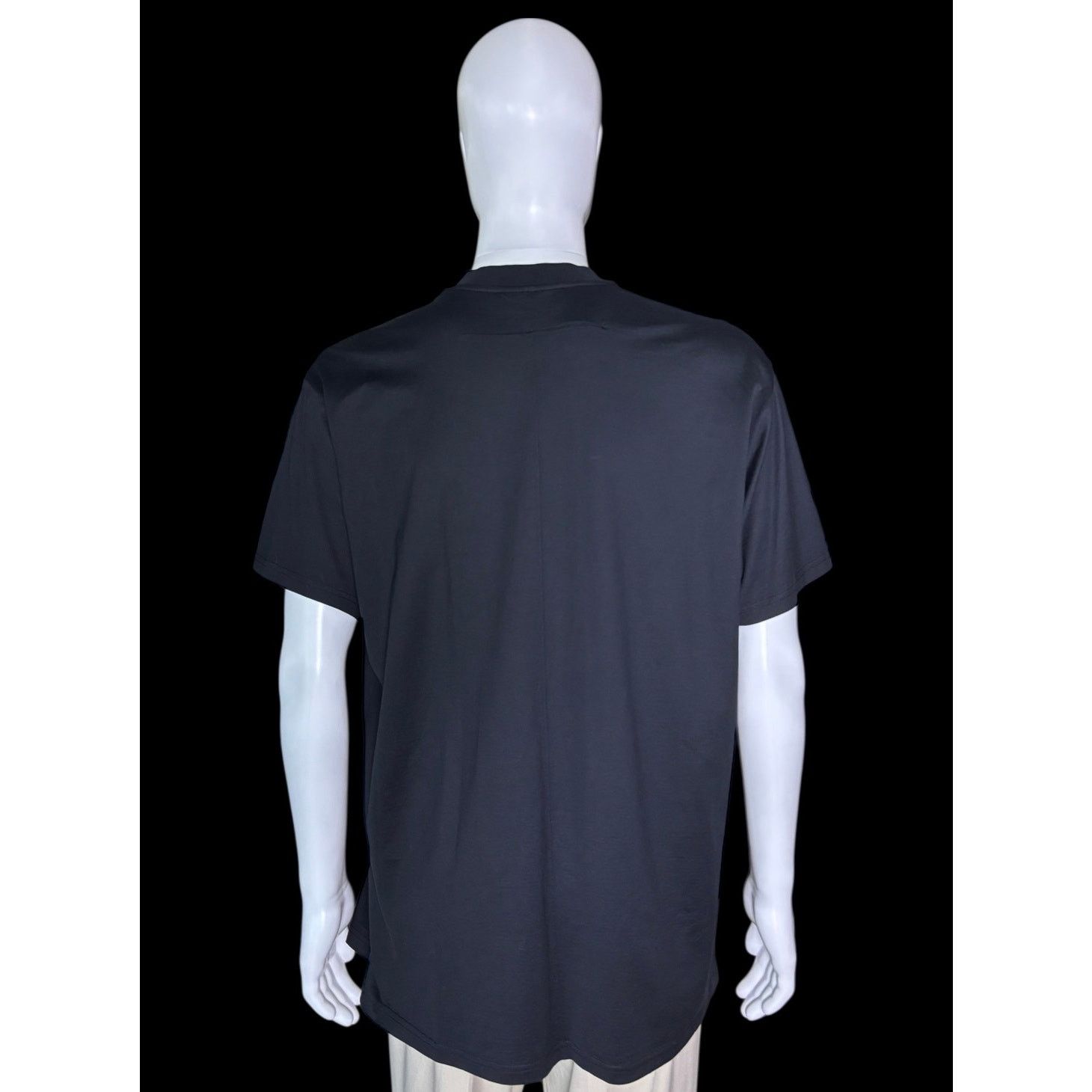 Givenchy Authentic 2013 Givenchy Paris Black Ram Heads Shirt Size US M / EU 48-50 / 2 - 3 Thumbnail