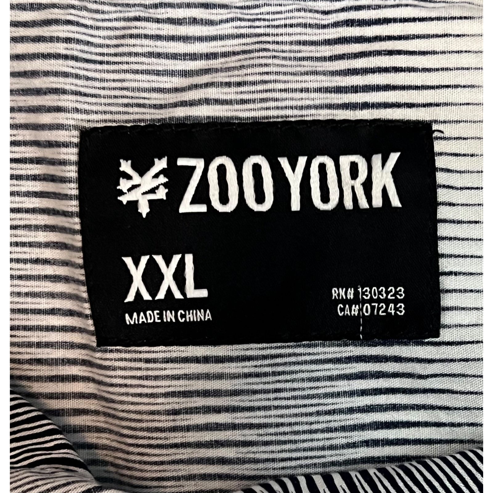 Zoo York Zoo York Short Sleeve Button Up Shirt White Black Striped Size US XXL / EU 58 / 5 - 3 Thumbnail