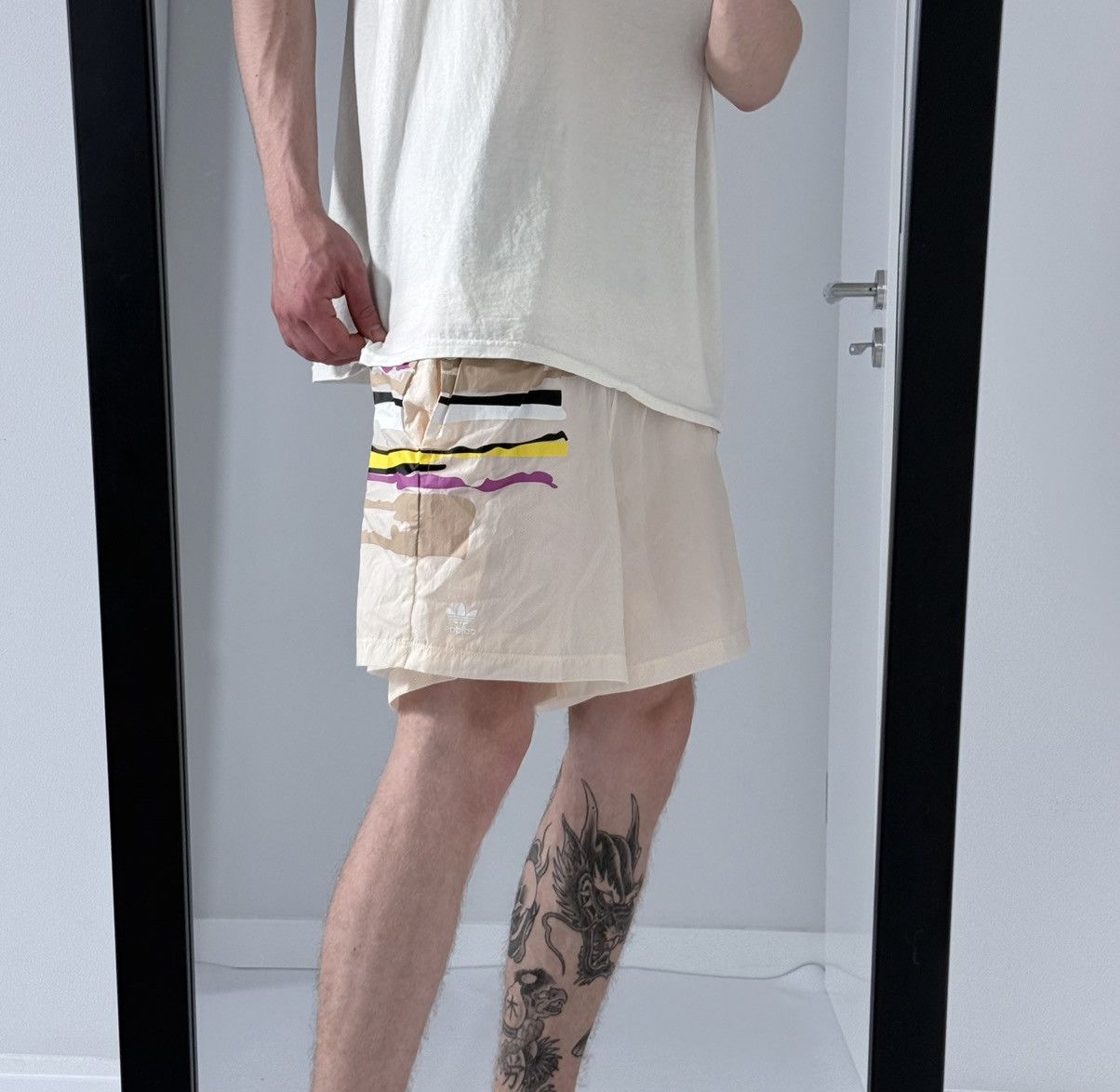 Adidas Vintage Adidas y2k wide track streetwear avantgarde shorts Size US 34 / EU 50 - 8 Thumbnail