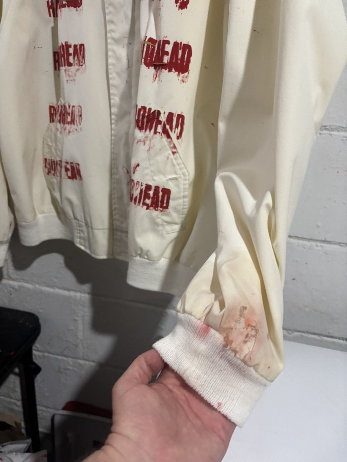 Band Tees × Other Distressed hand screen printed Radiohead jacket. Size L. Size US L / EU 52-54 / 3 - 4 Thumbnail