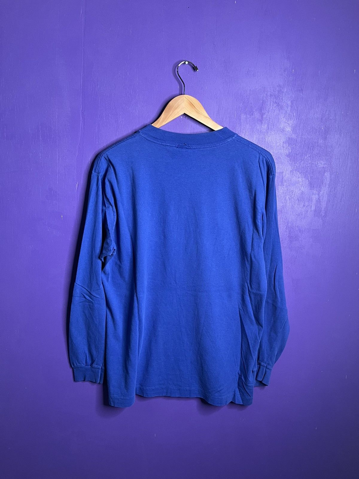 Nike × Vintage Vintage 90s Nike neon logo long-sleeve t-shirt Size US L / EU 52-54 / 3 - 2 Thumbnail