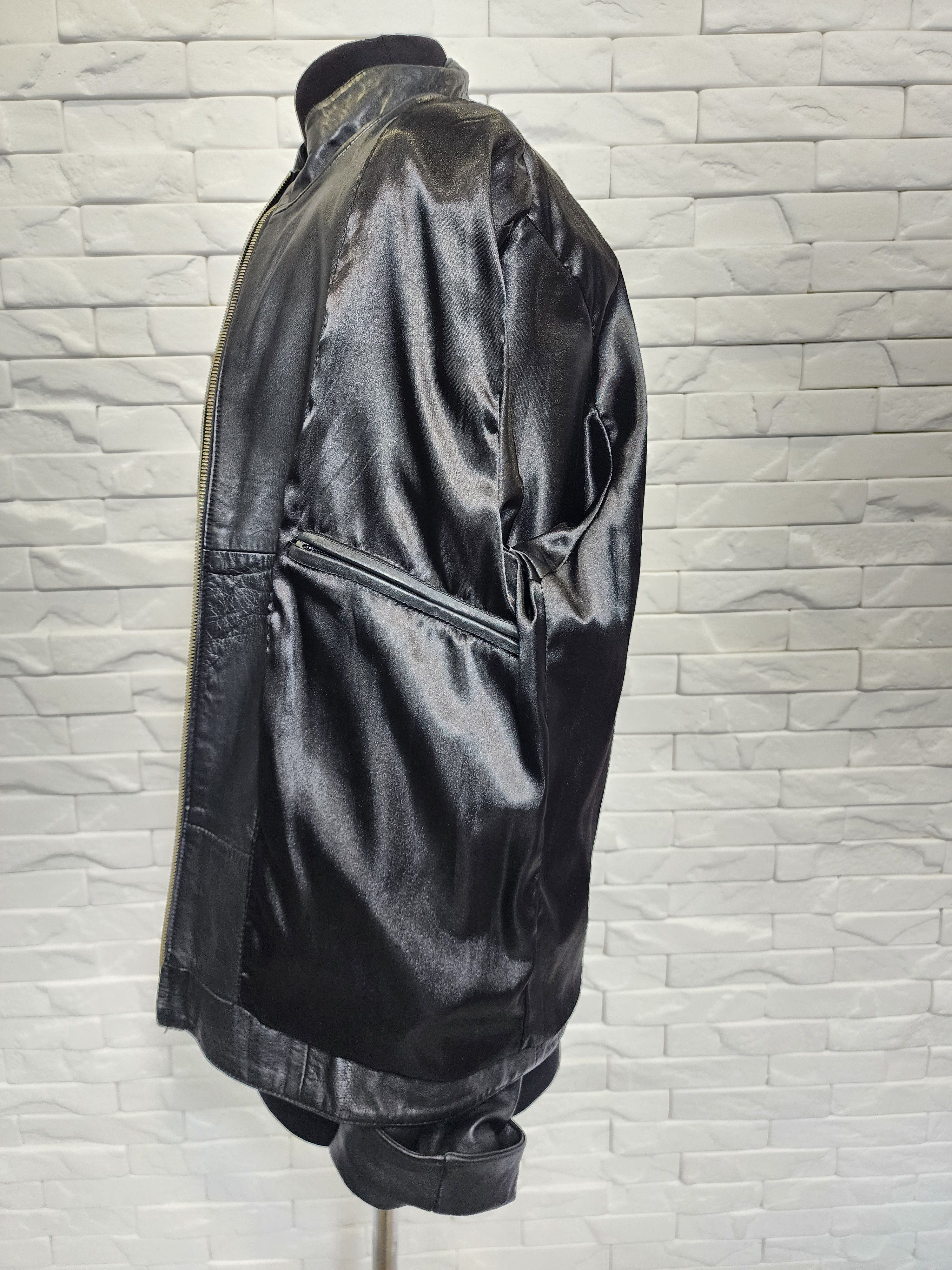 Genuine Leather Black Genuine Leather Jacket: Men's Zippered Style Size US L / EU 52-54 / 3 - 10 Thumbnail