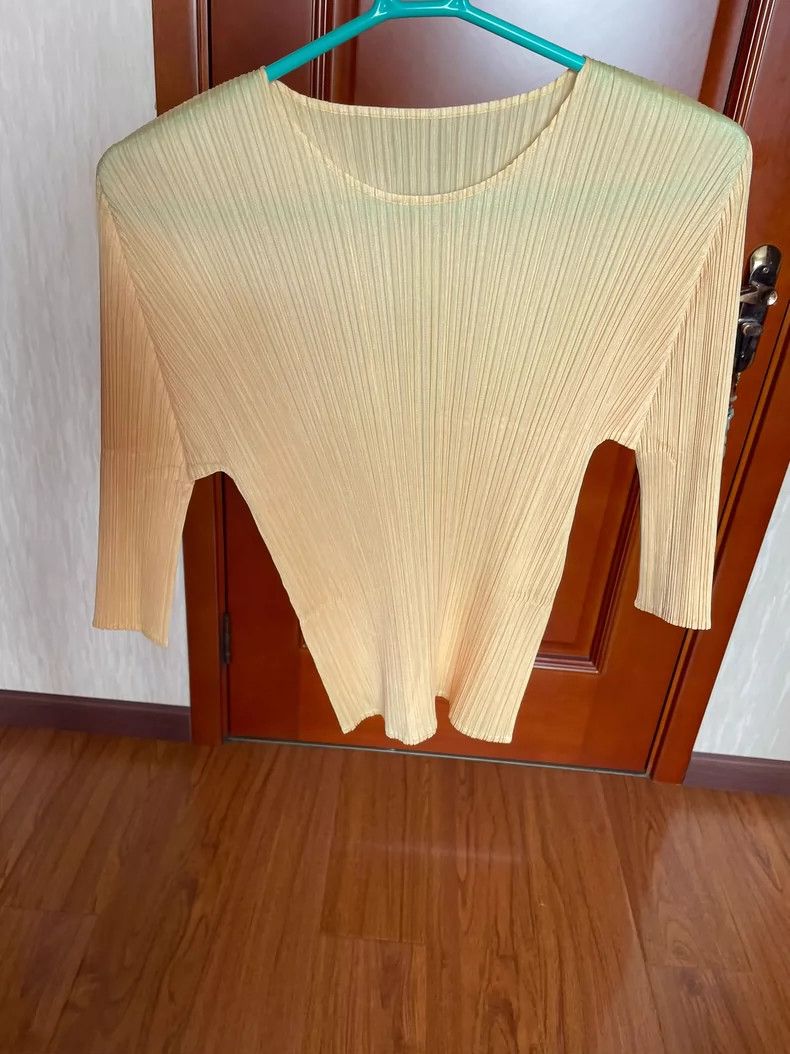 Issey Miyake Issey Miyake size:3 Yellow pleated long-sleeved shirt Size XS / US 0-2 / IT 36-38 - 4 Thumbnail