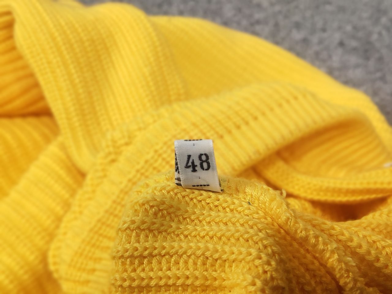 Carlo Colucci Vintage 90's Carlo Colucci Logo Wool Yellow Knit Sweater Size US M / EU 48-50 / 2 - 19 Thumbnail