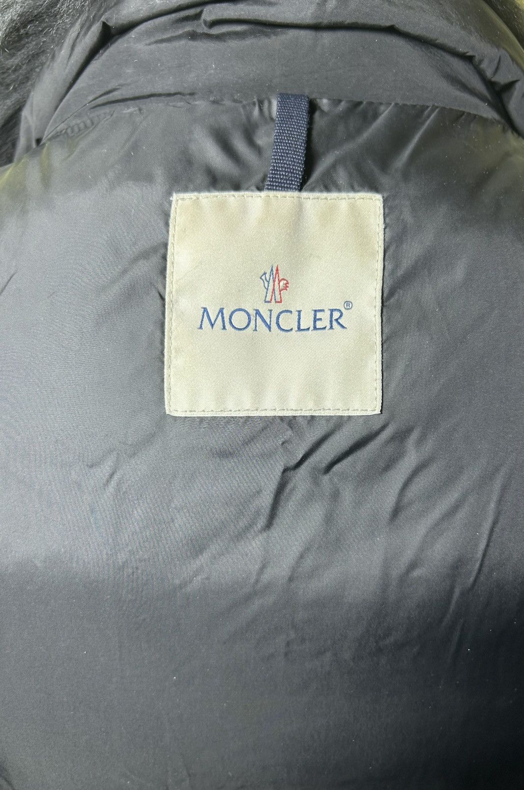 Moncler Moncler Johafur Long Down Coat w/ Real Fur Trim (Size 0) Size XS / US 0-2 / IT 36-38 - 9 Thumbnail