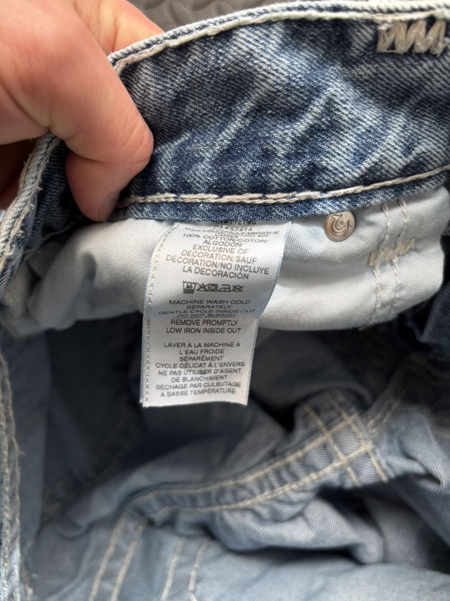 True Religion True Religion Spell-Out Stitched Denim Shorts Size US 32 / EU 48 - 4 Thumbnail