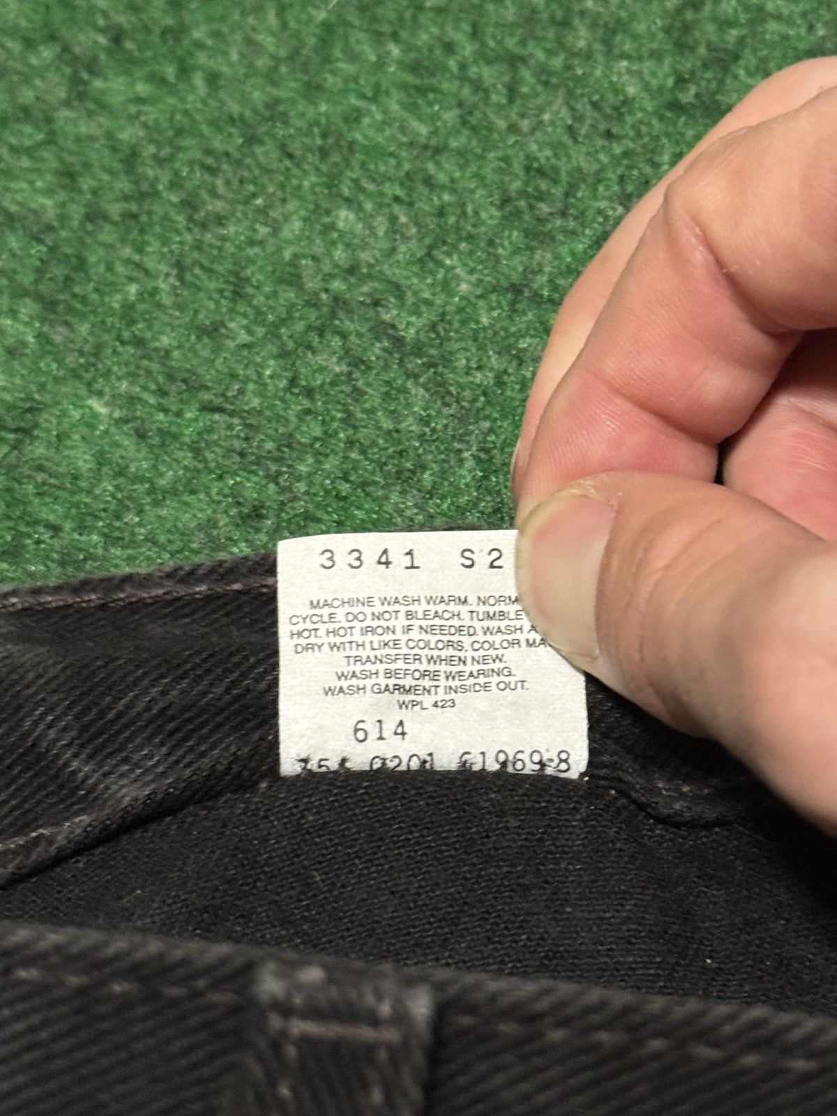 Levi's Vintage Clothing Vintage Levi’s 505 Straight Leg 38x30 Black Denim Jeans Size US 38 / EU 54 - 6 Thumbnail