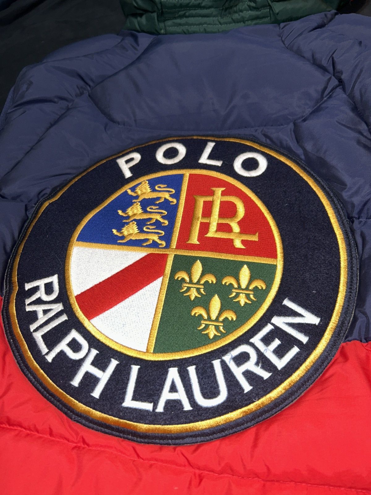 Polo Ralph Lauren Ralph Lauren Crest Cookie Patch Hooded Pullover Puffer Vest Size US L / EU 52-54 / 3 - 3 Thumbnail