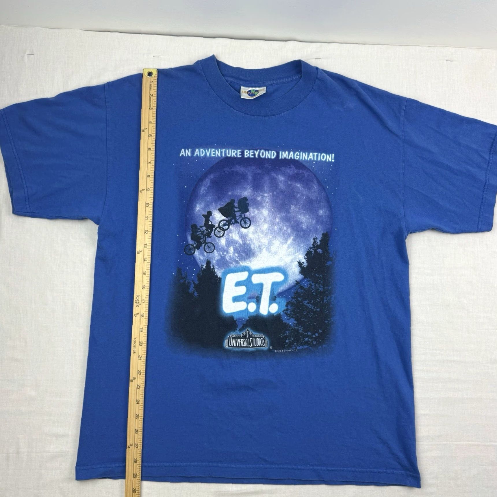 VINTAGE Universal Studios ET T-Shirt Men XL Blue Movie 90s Theme Park