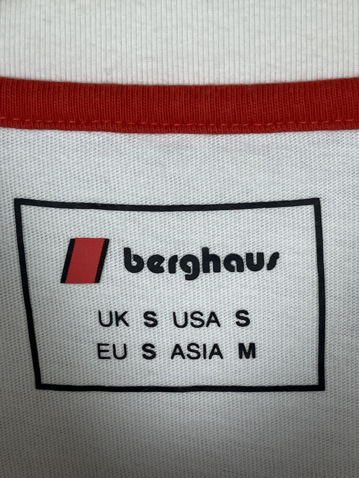 Berghaus Berghaus White Ornaments T-Shirt Men’s Size Small Size US S / EU 44-46 / 1 - 7 Thumbnail