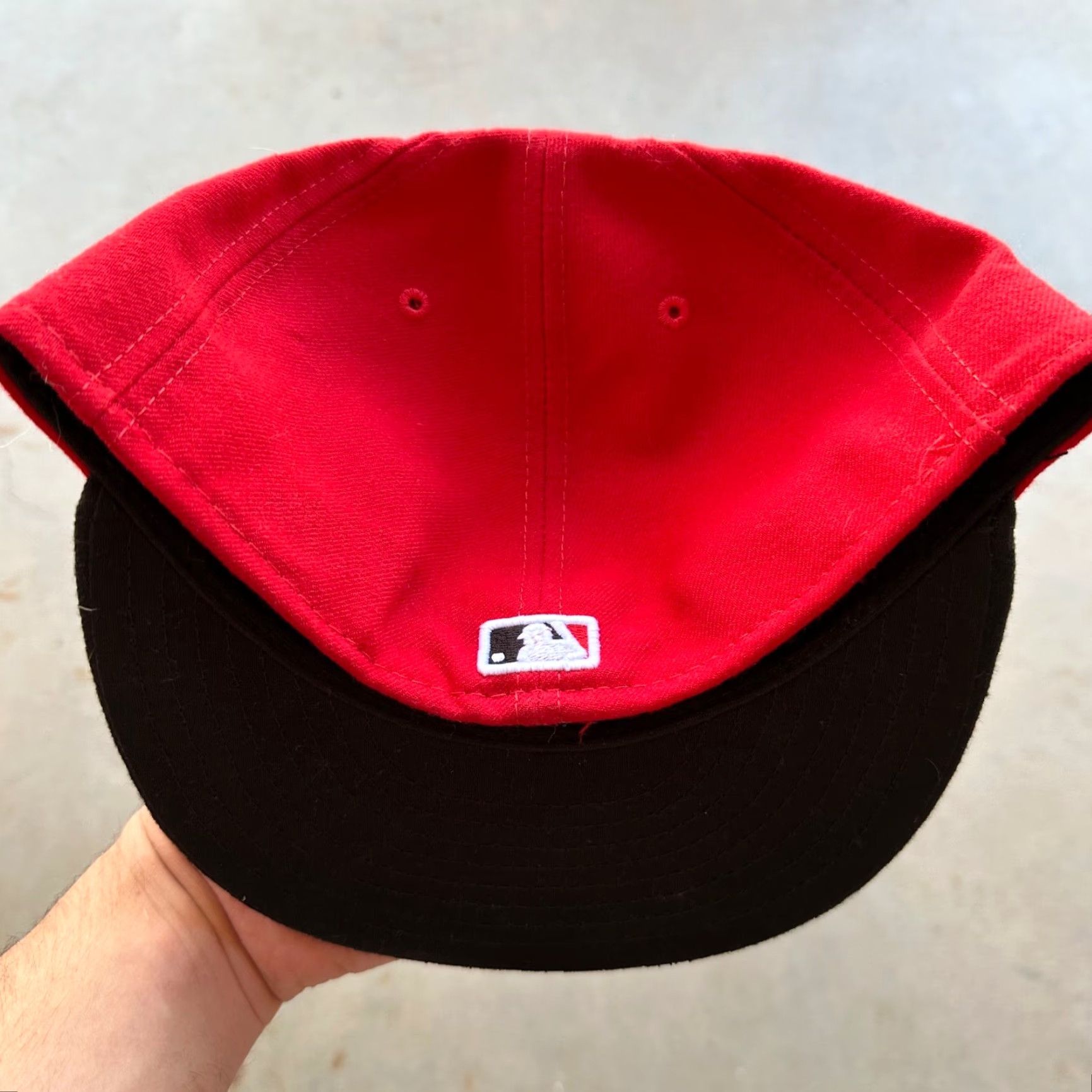New Era VINTAGE New Era 59Fifty Cincinnati Reds Hat 7 1/2 Fitted Baseball Cap Red Mens Size ONE SIZE - 2 Thumbnail