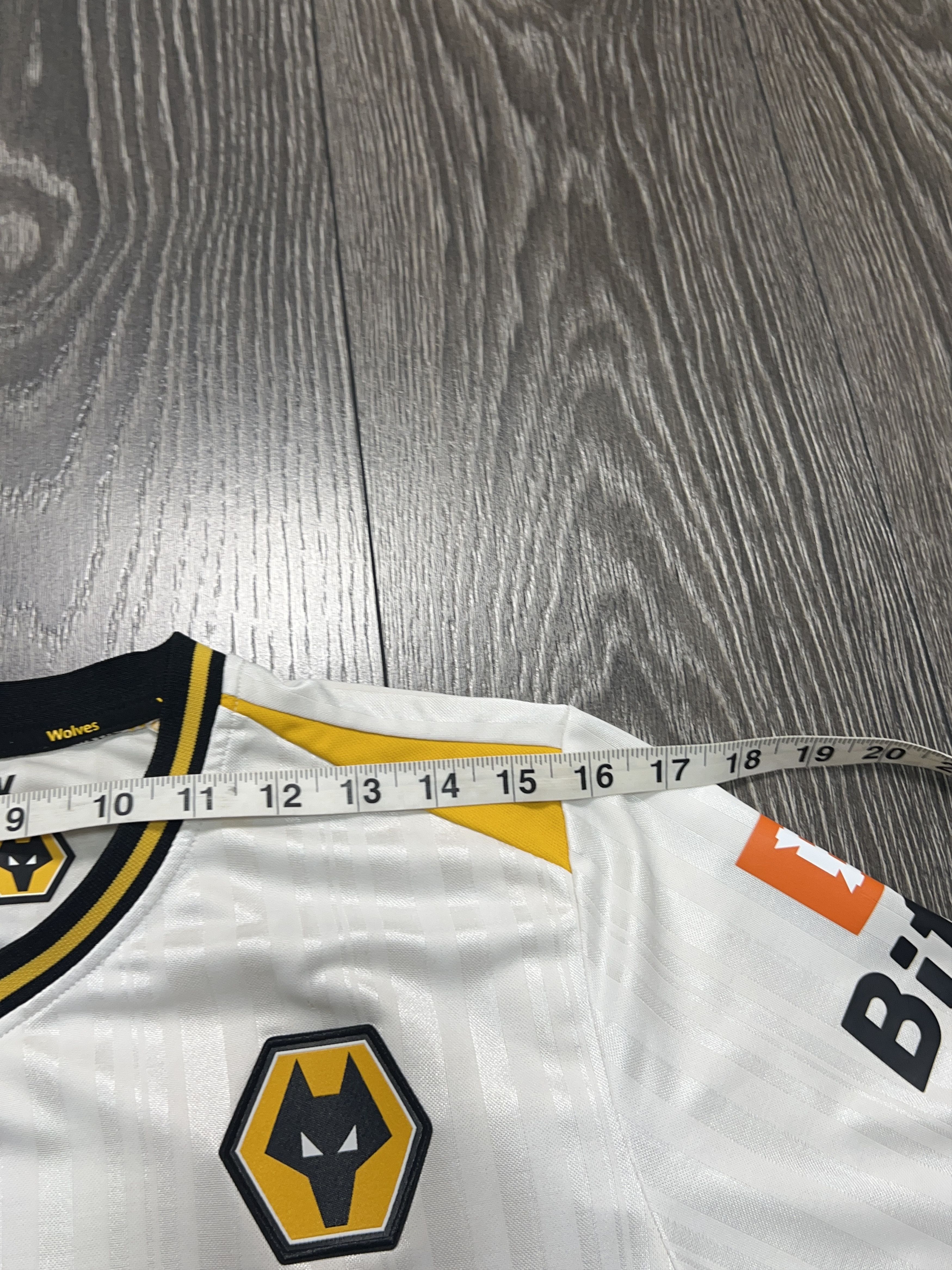 Castore Castore Wolverhampton Wanderers Football Soccer Shirt Jersey Size US M / EU 48-50 / 2 - 5 Thumbnail