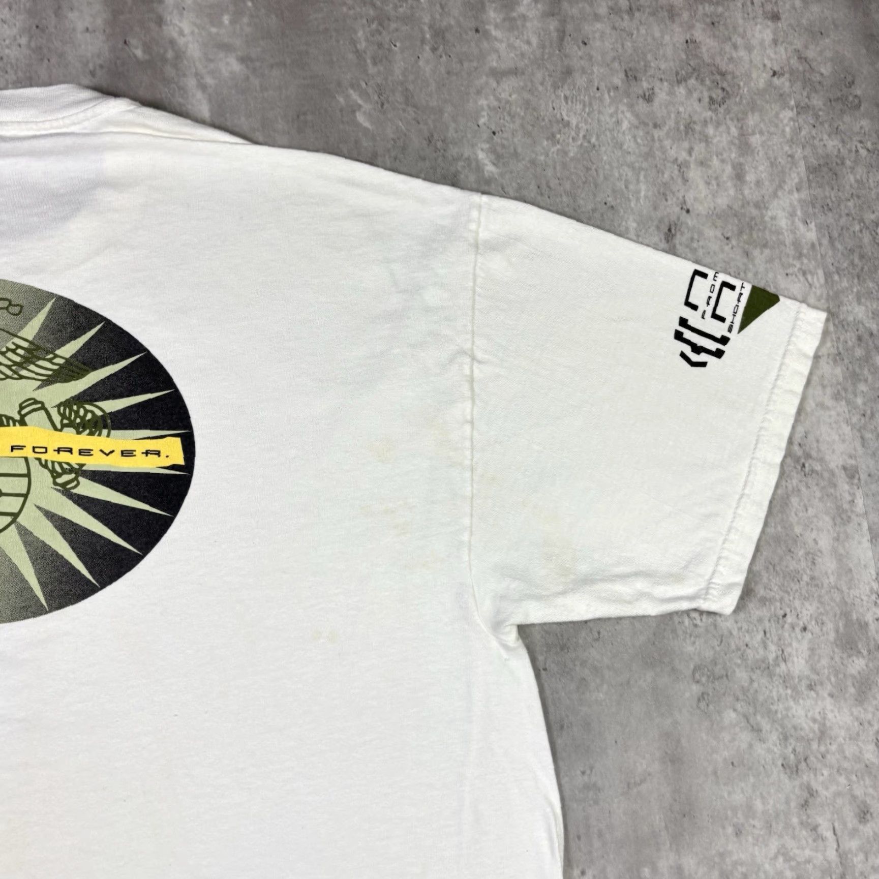 Hanes VINTAGE Hanes US Marines T-Shirt Double-Sided Adult XL White 90s Crew Neck Short Sleeve Graphic Print Cotton Men Size US XL / EU 56 / 4 - 7 Thumbnail