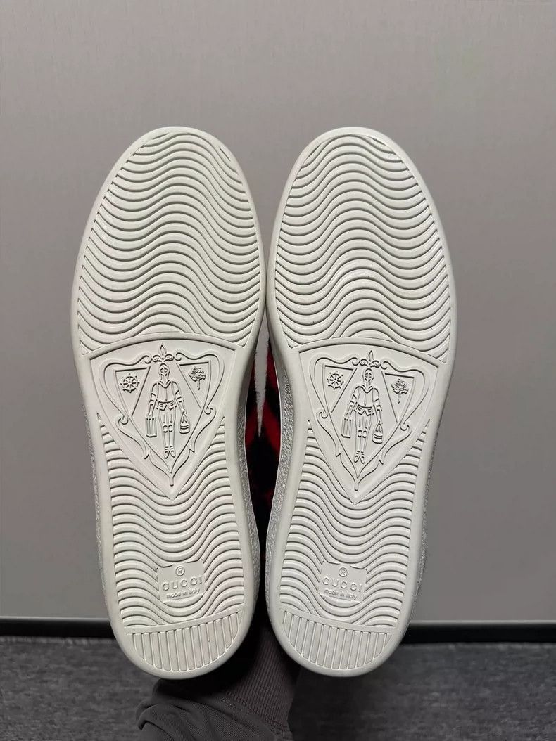 Gucci Gucci Black Suede Sneakers Size 9-2506 Size US 9 / EU 42 - 5 Thumbnail