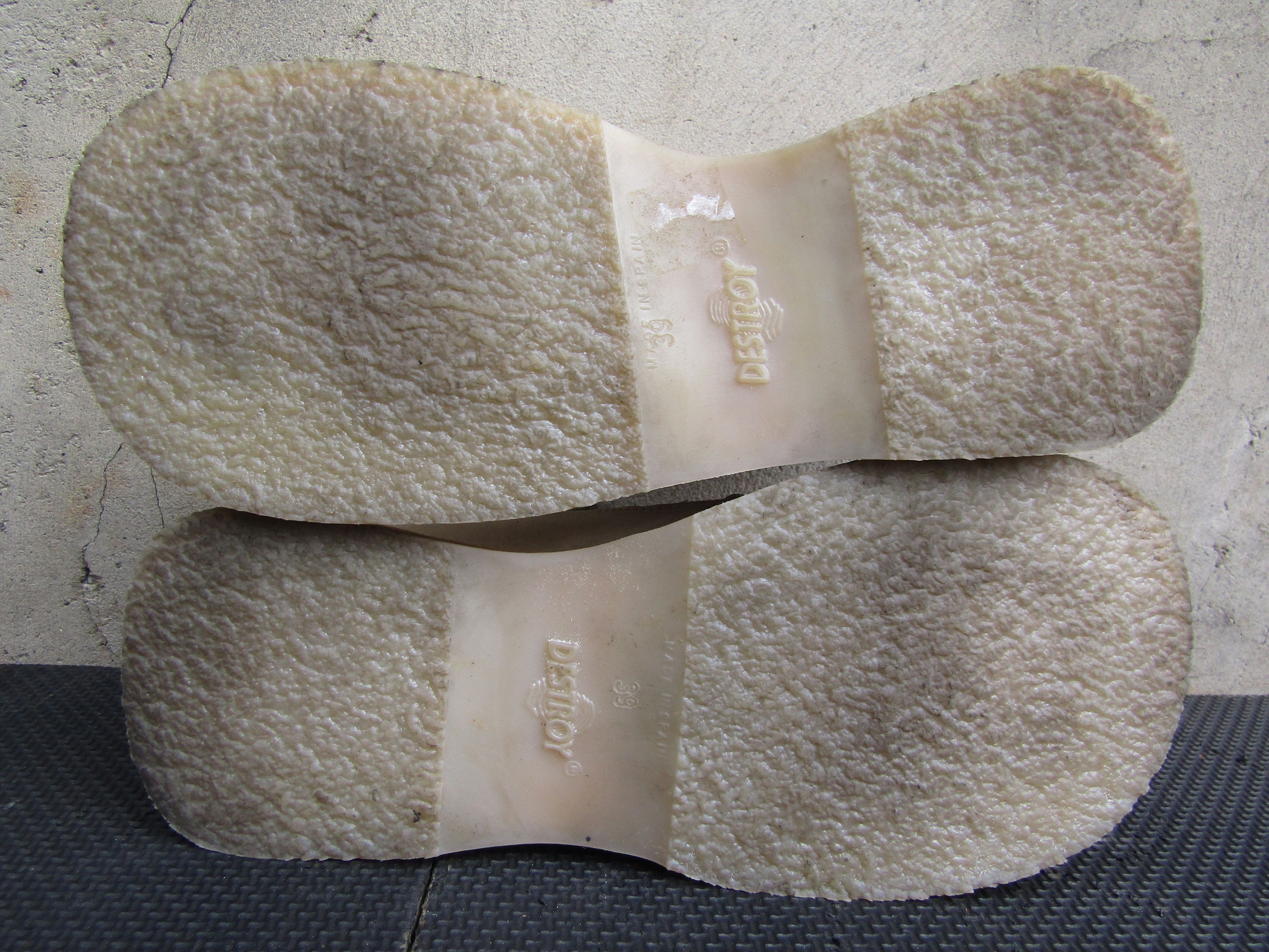 Other Vintage 90s Destroy Leather Taupe Platform Toggles Side Zip Size US 8.5 / IT 38.5 - 8 Thumbnail