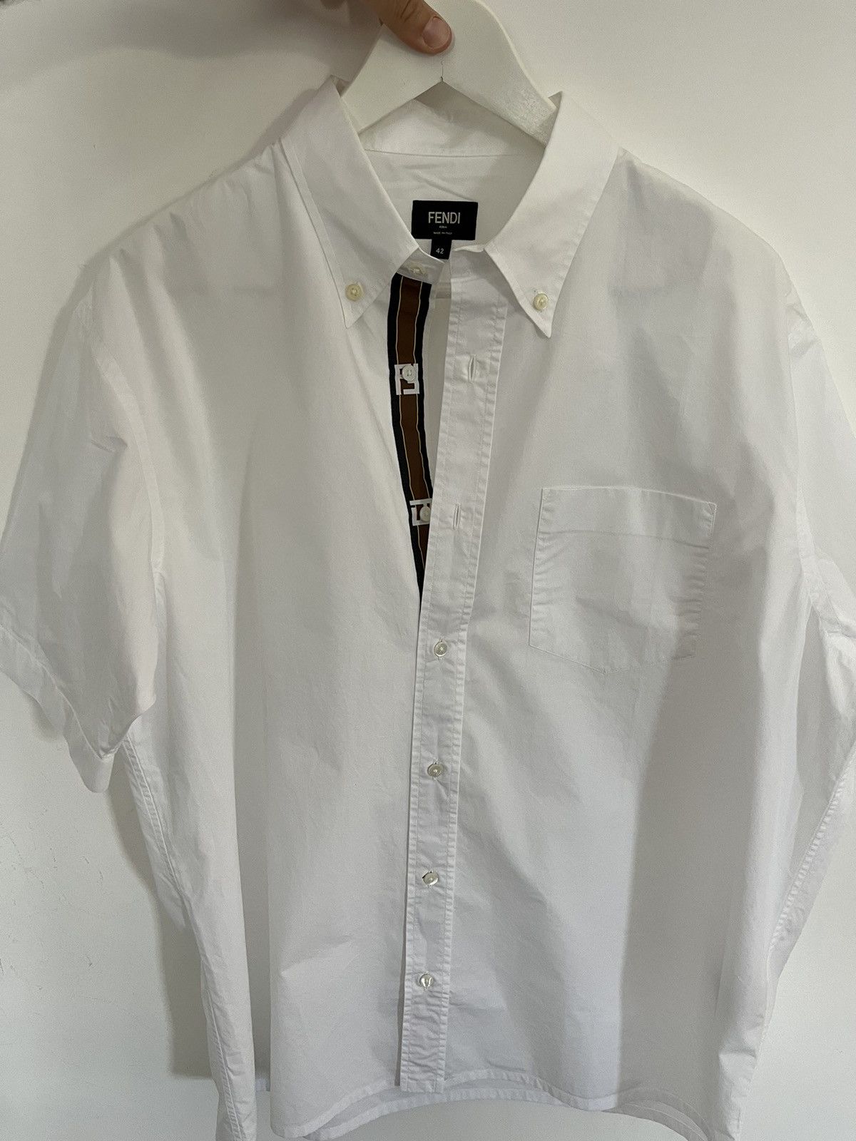 Fendi FENDI white boxy short sleeve shirt Size US L / EU 52-54 / 3 - 1 Thumbnail