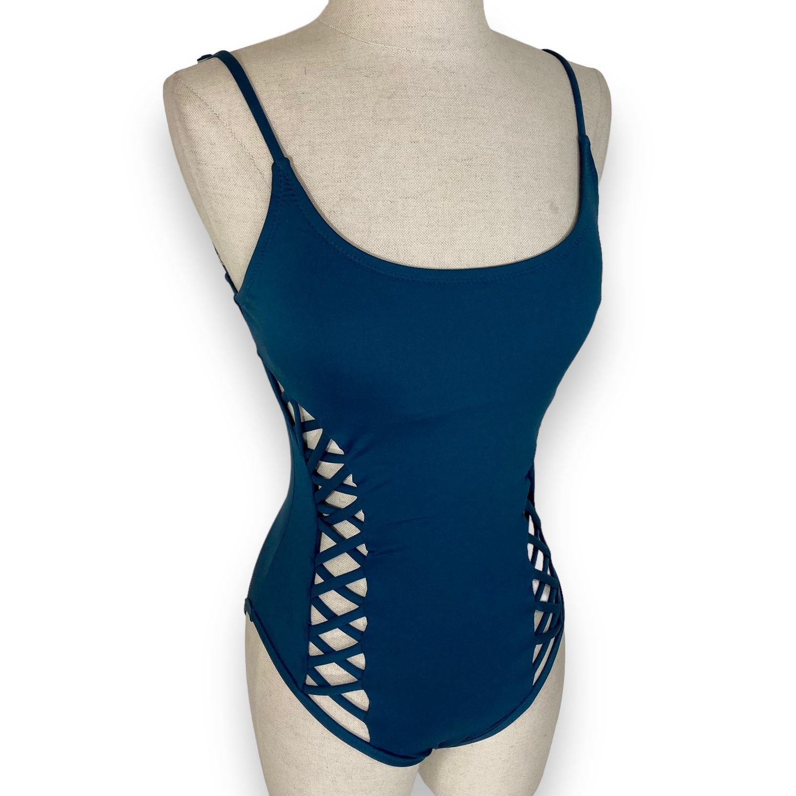 Red Carter Lattice strap one piece swimsuit New Red Carter bathing suit Size ONE SIZE - 4 Thumbnail