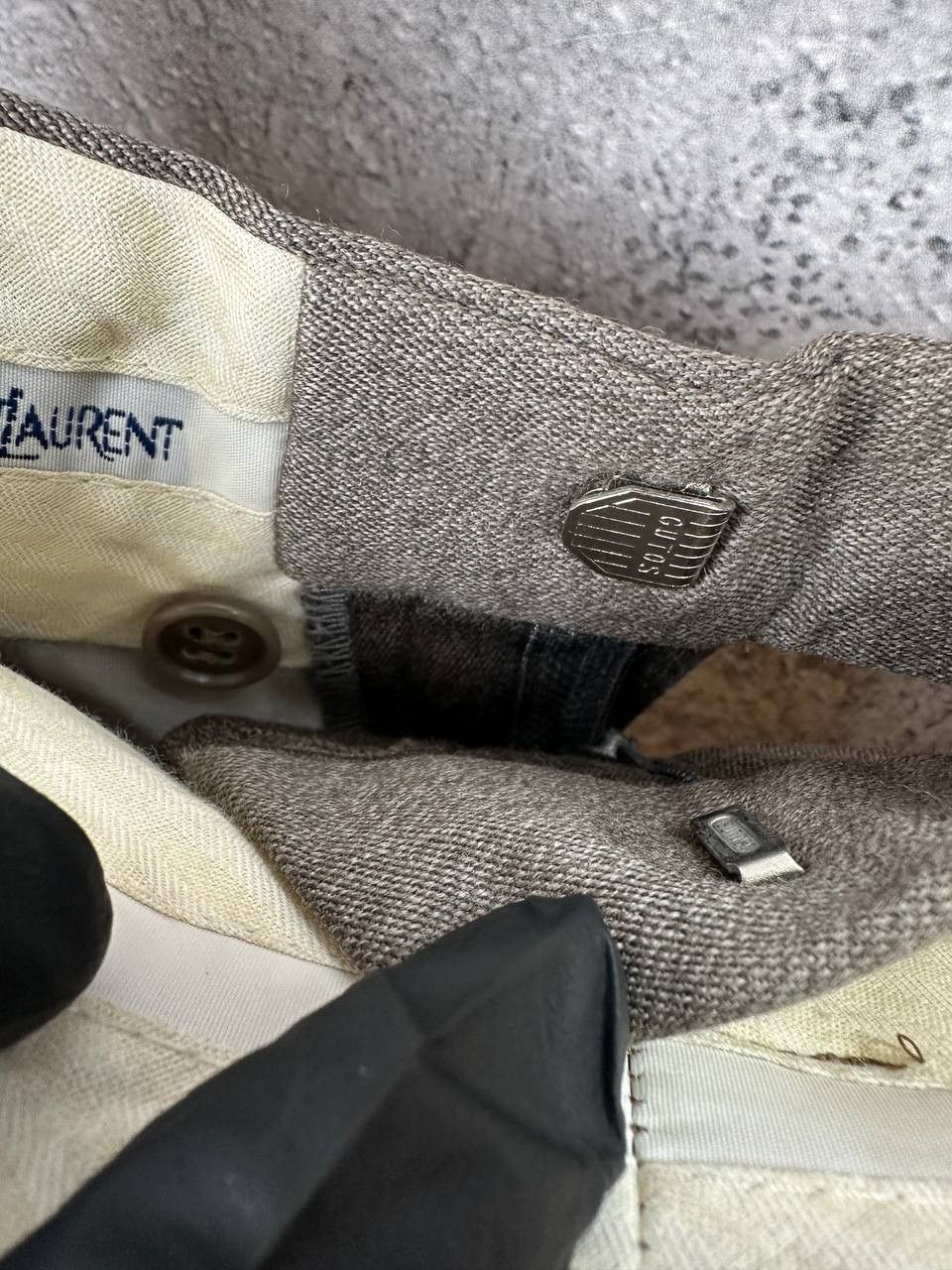 Yves Saint Laurent Yves Saint Laurent Pour Homme Pure Wool Beige Two-Piece Suit Size 54R - 19 Thumbnail