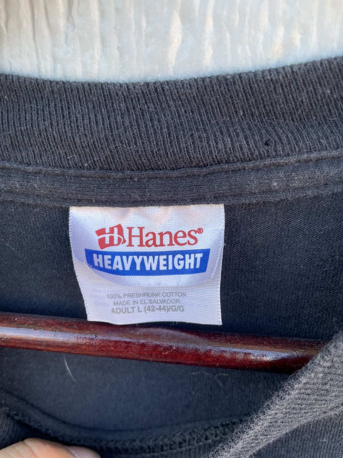 Hanes Vintage 2000s Cesar Chavez black men’s large heavy Hanes Size US L / EU 52-54 / 3 - 3 Thumbnail
