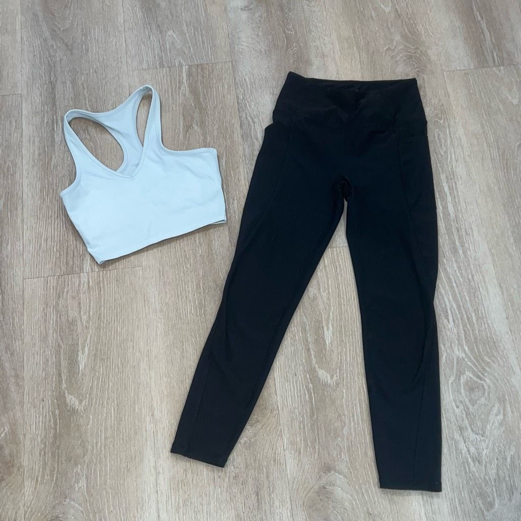 Goretex X by Gottex White Racerback Sports Bra & Black Leggings Work Size 25" / US 0 / IT 36 - 5 Thumbnail