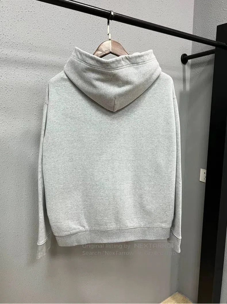 Miu Miu Miumiu Gray Cotton Embroidered Hoodie. Size US M / EU 48-50 / 2 - 2 Thumbnail